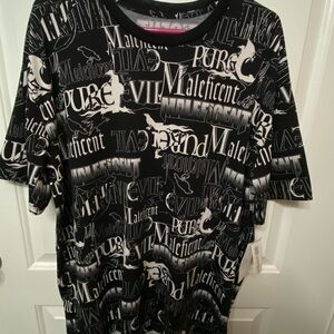 LuLaRoe Black and White Graphic Top